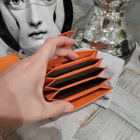 Fendi card case - Picture 8 of 11